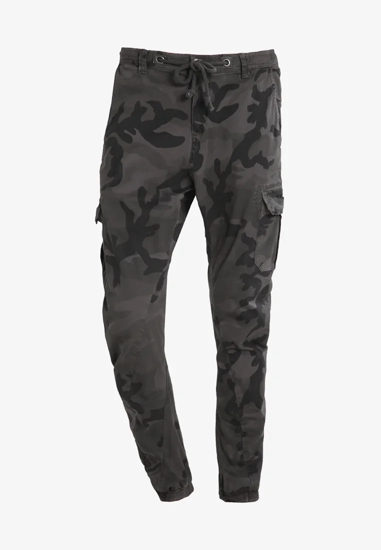 Pantalones cargo Urban Classics CAMO JOGGING