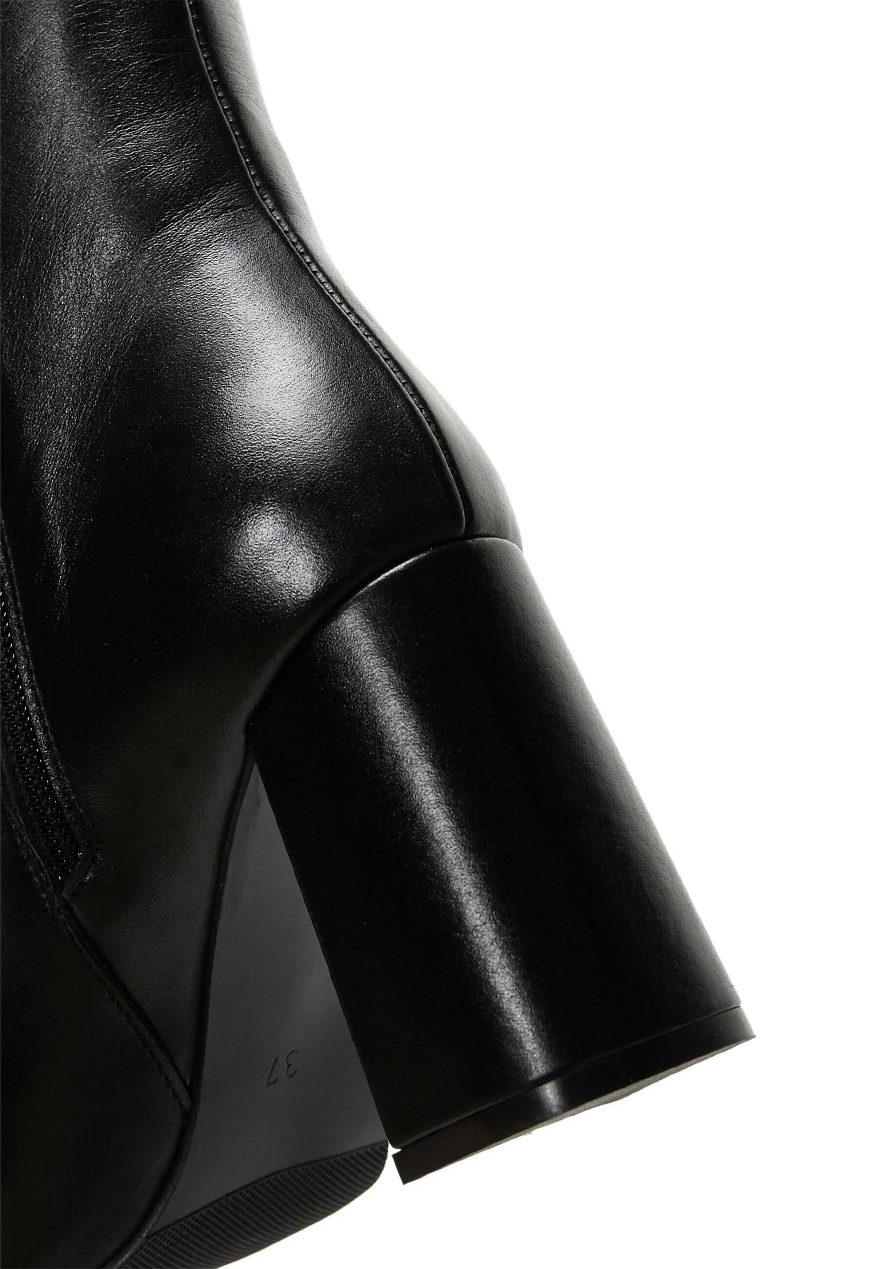 Botines de tacón Derimod