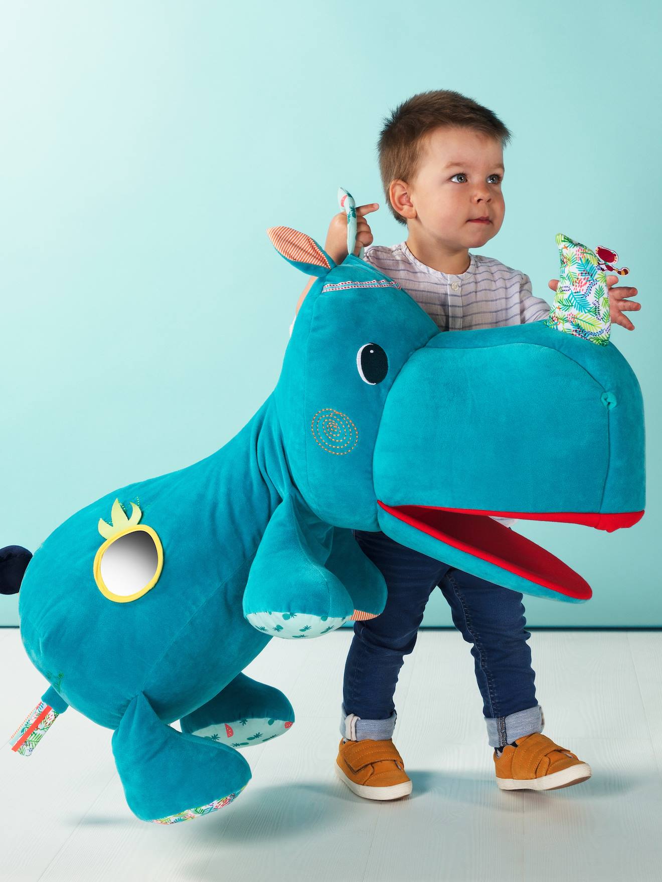 Peluche range secrets Marius