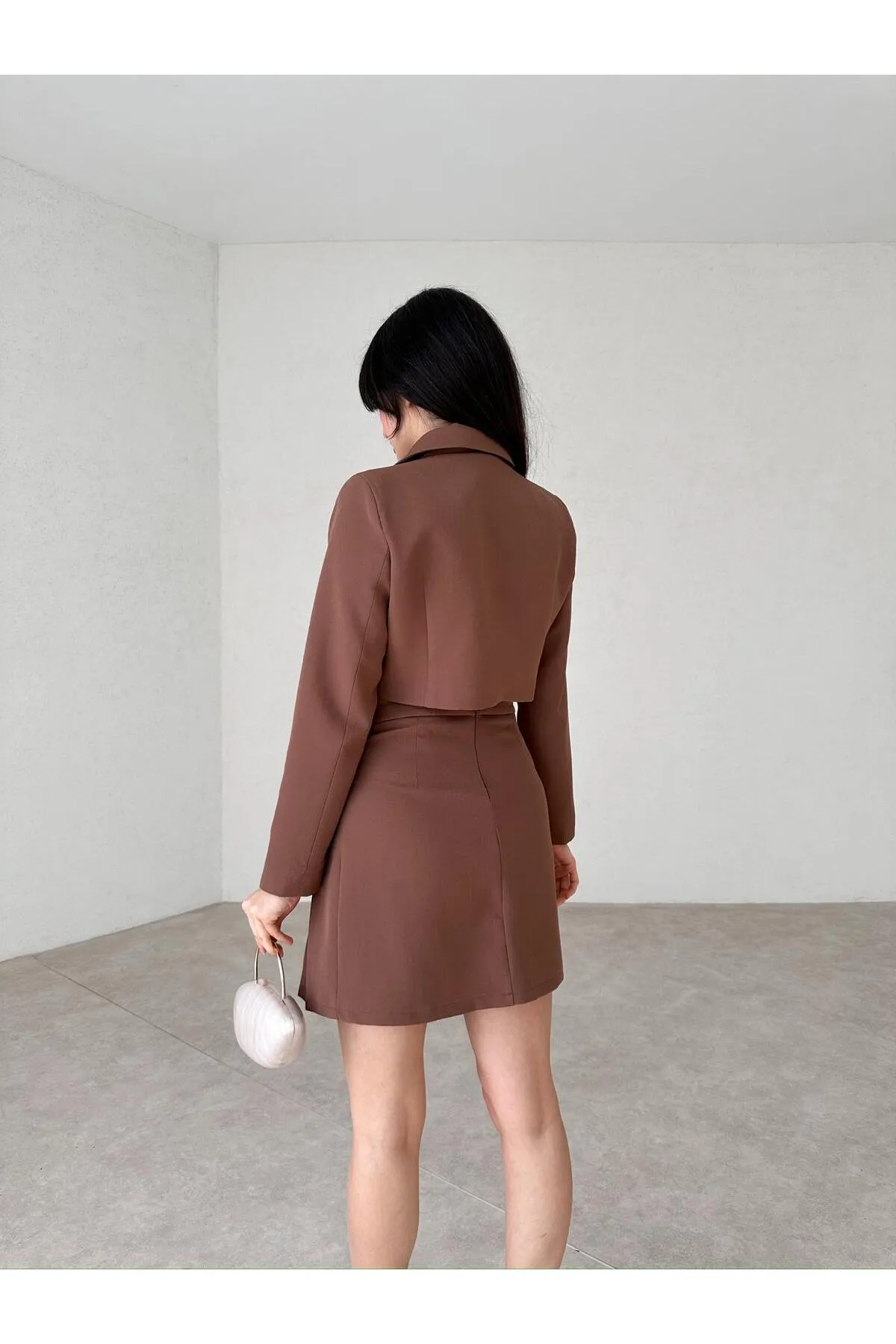 SONREİR  CROP-JACKE, GOLD-KNOPF, HALBBATTERIE-DETAIL-ROCK-SET