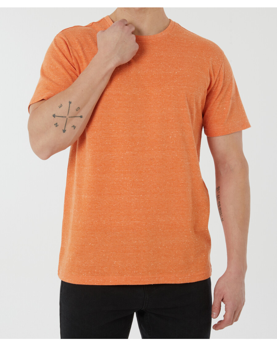 Orangenes T-Shirt