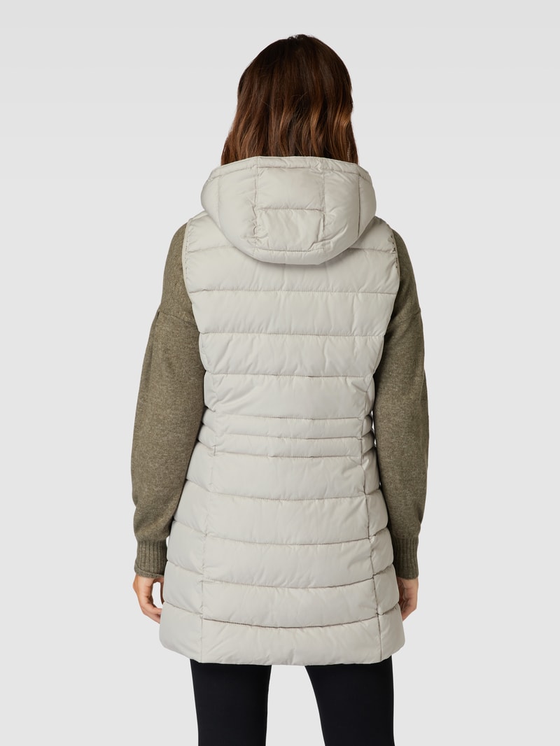 Steppweste mit Label-Patch in beige