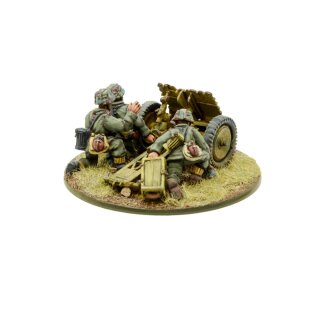 German Heer 75mm leIG 18 Light Artillery (1943-45)