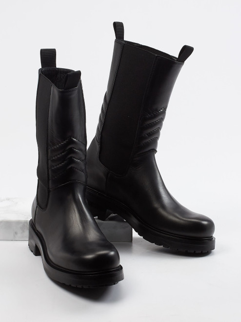 Stiefel-17570090021 Konstantin Starke