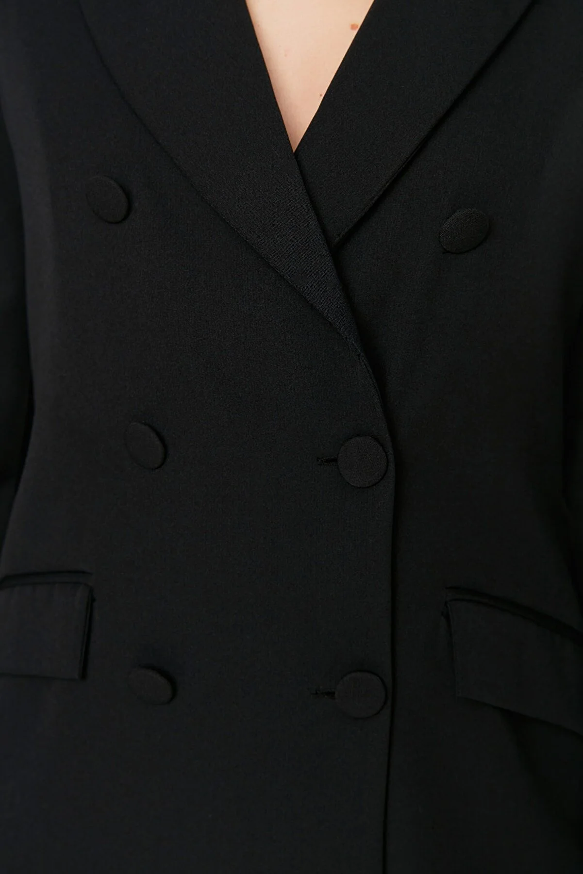 Trendyol Collection  Schwarze, gefütterte, gewebte Blazerjacke TWOSS21CE0137