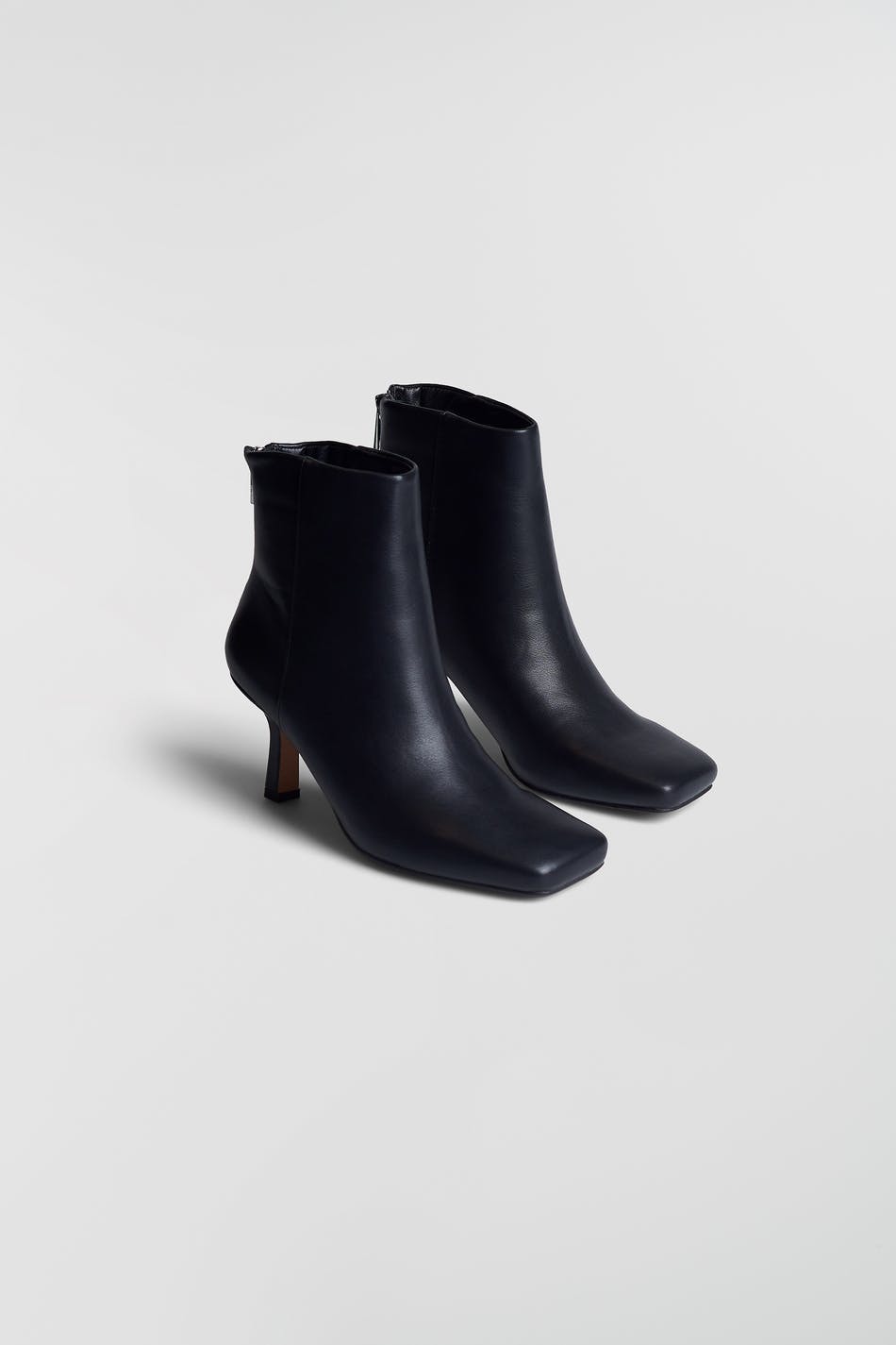 Laura high heel boots
