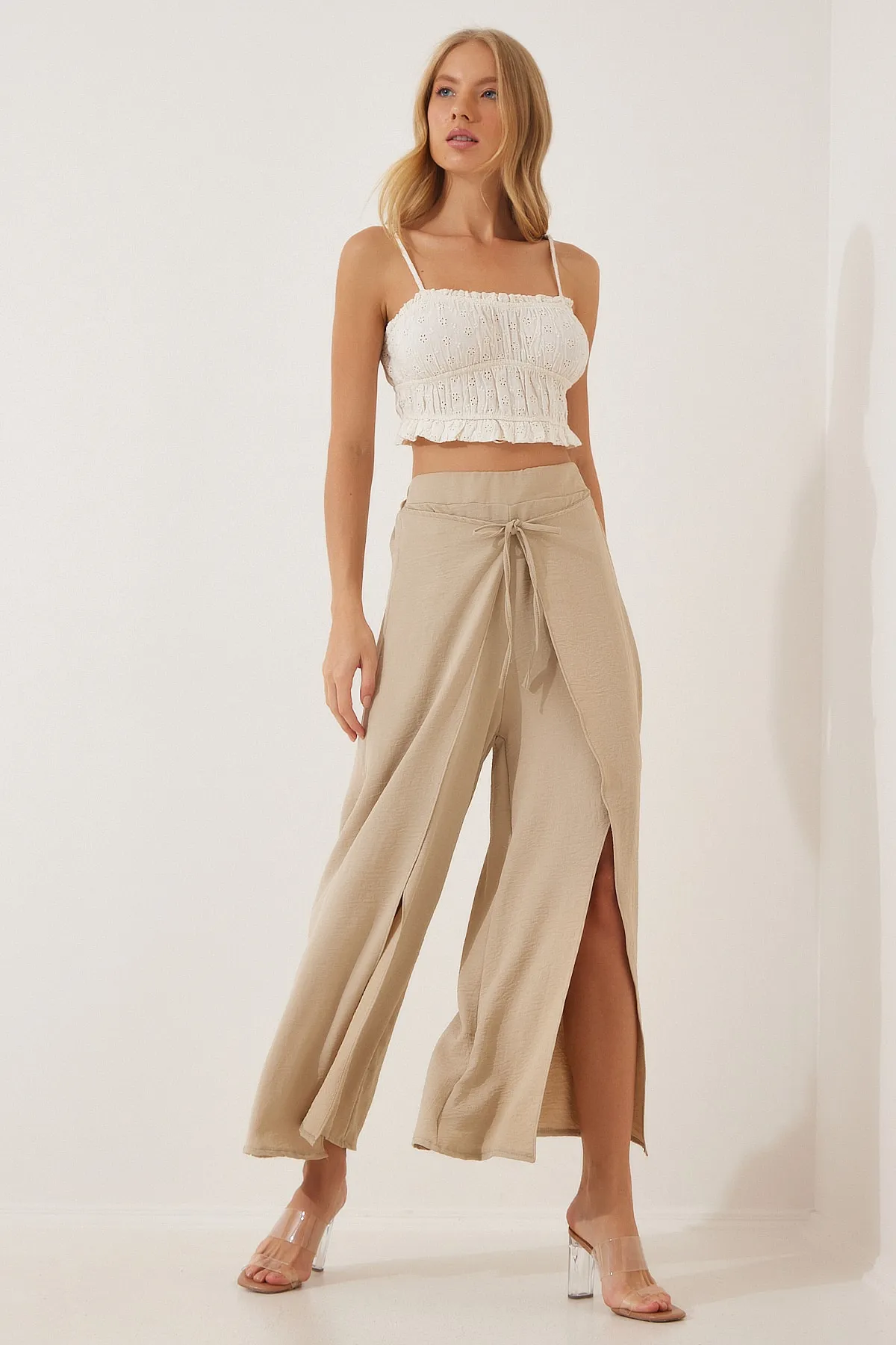 Happiness İstanbul  Cremefarbene Damen-Rock-Optik, Ayrobin Shalwar-Hose DE00009