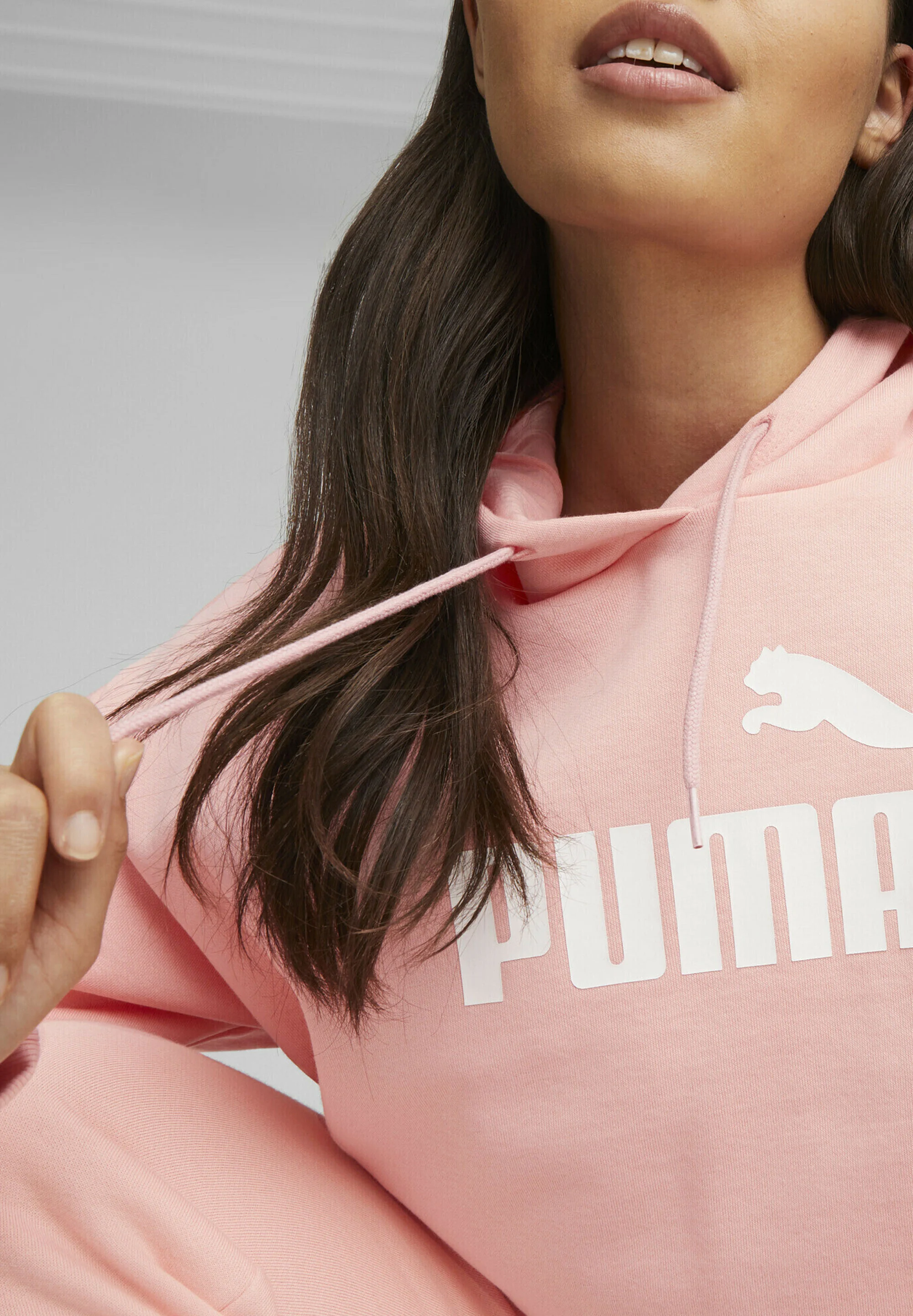 Sudadera con capucha Puma ESSENTIALS CROPPED LOGO