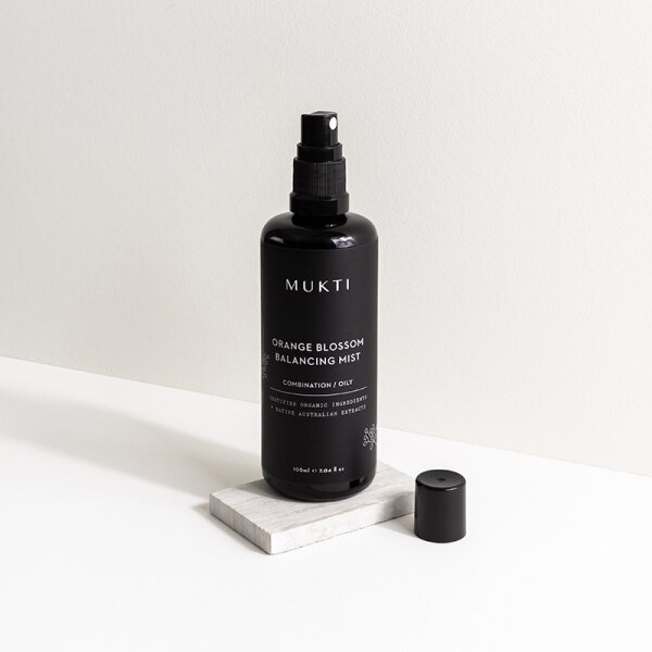 Mukti Organics Orange Blossom Balancing Mist Gesichtswasser
