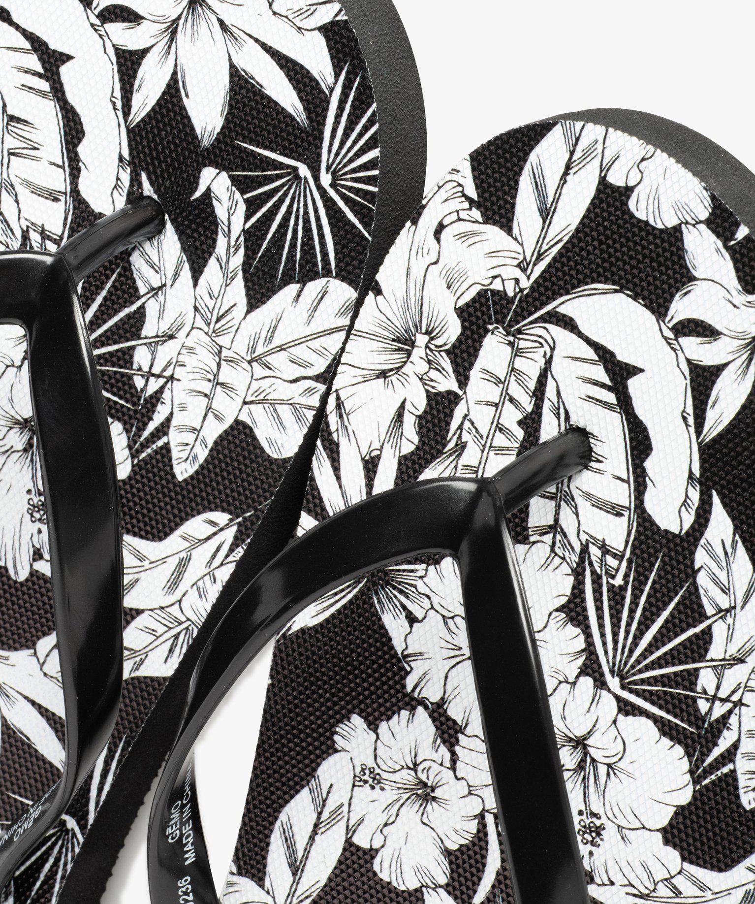 Tongs femme à fines brides et semelle imprimée fleurs noir | GEMO