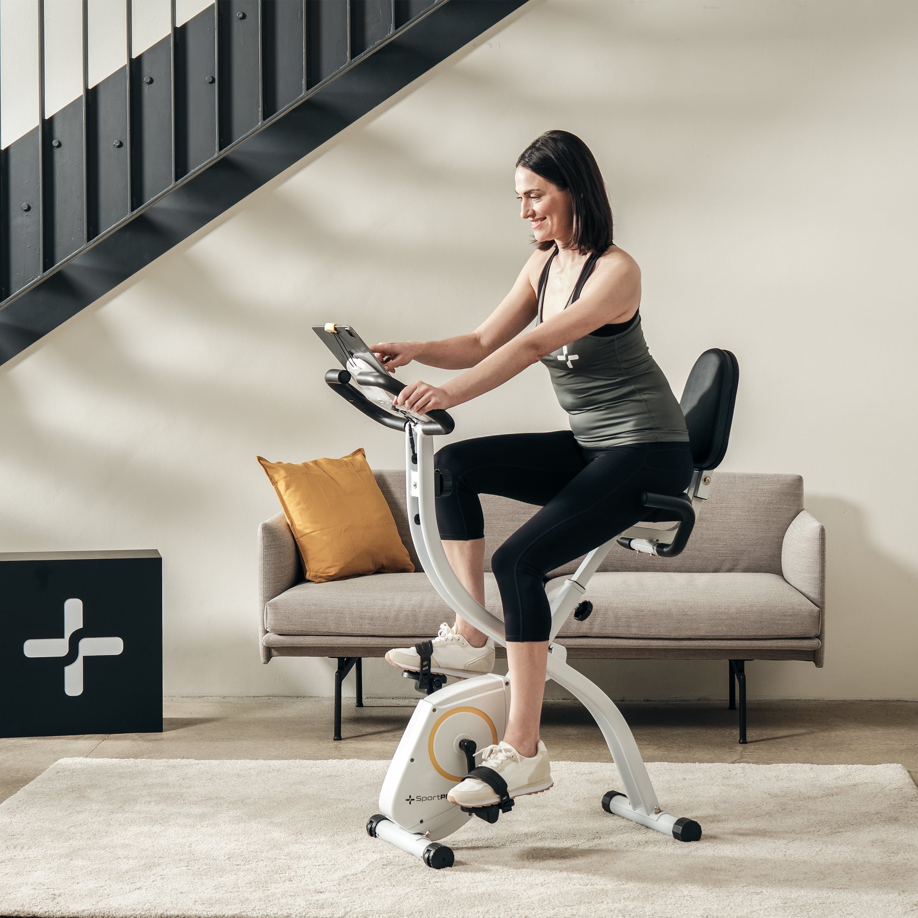 SportPlus Heimtrainer SP-HT-1300-W-iE, Heimtrainer, X-Bike, klappbar für Zuhause, Rückenlehne, 8 Stufen