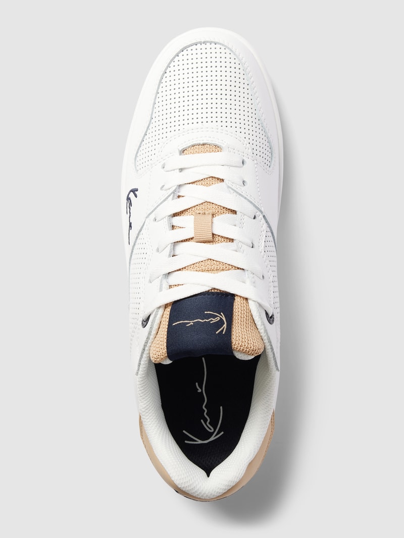 Sneaker mit Schnürverschluss in weiß