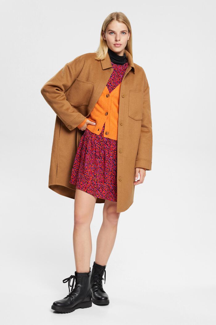 Minikleid mit Muster und Cut-out