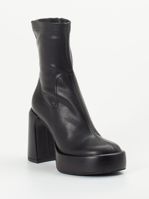 Stiefel-17590090025 Elena Iachi
