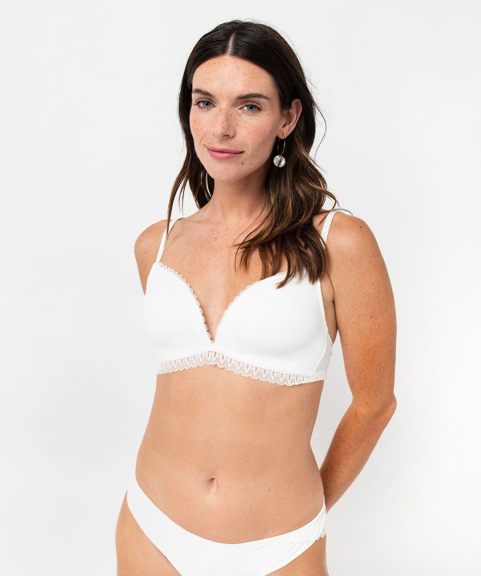 Soutien-gorge moulé sans armatures avec dentelle blanc | GEMO
