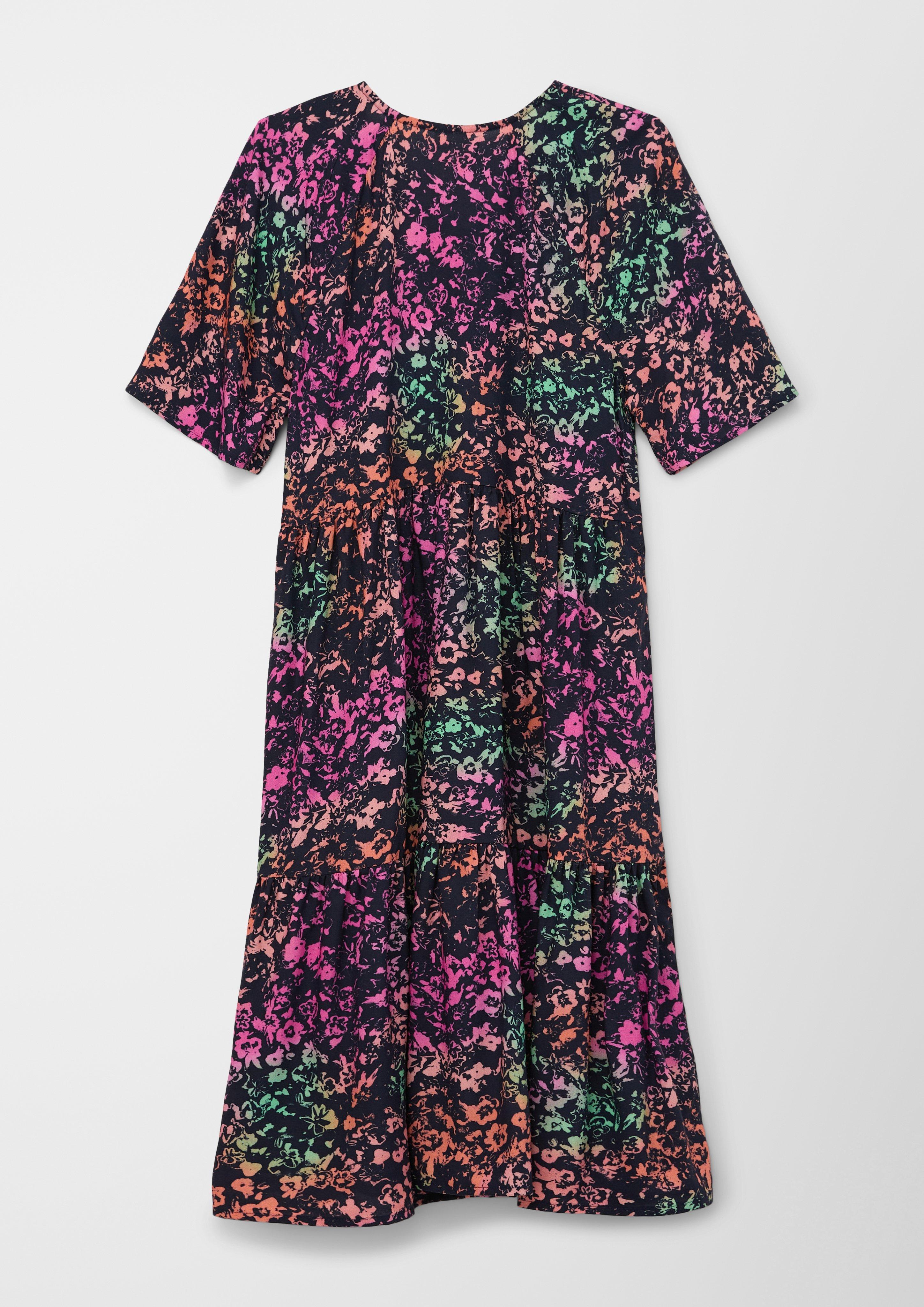 Viskosekleid mit Volants  2128566-59B3