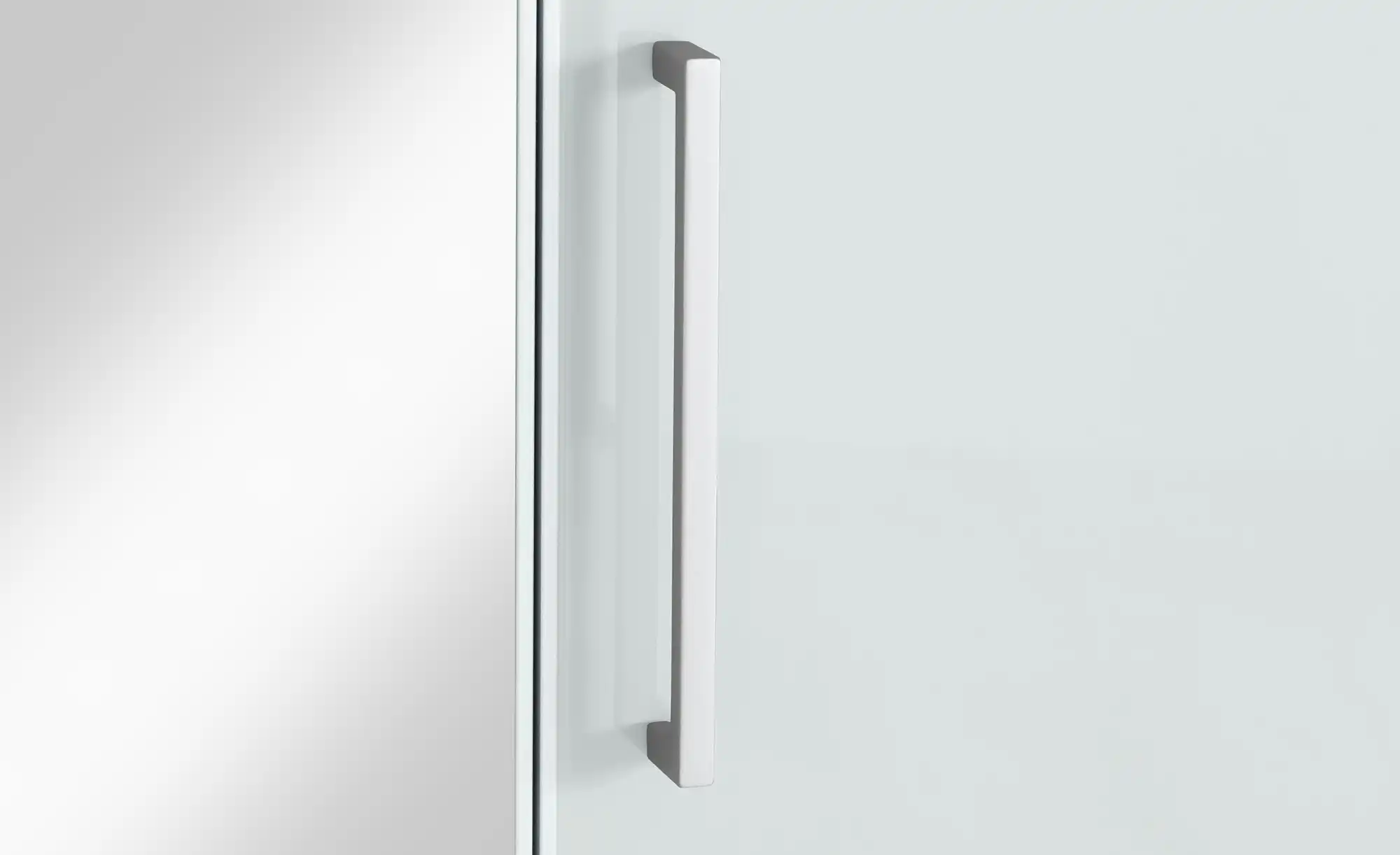 Dielenschrank