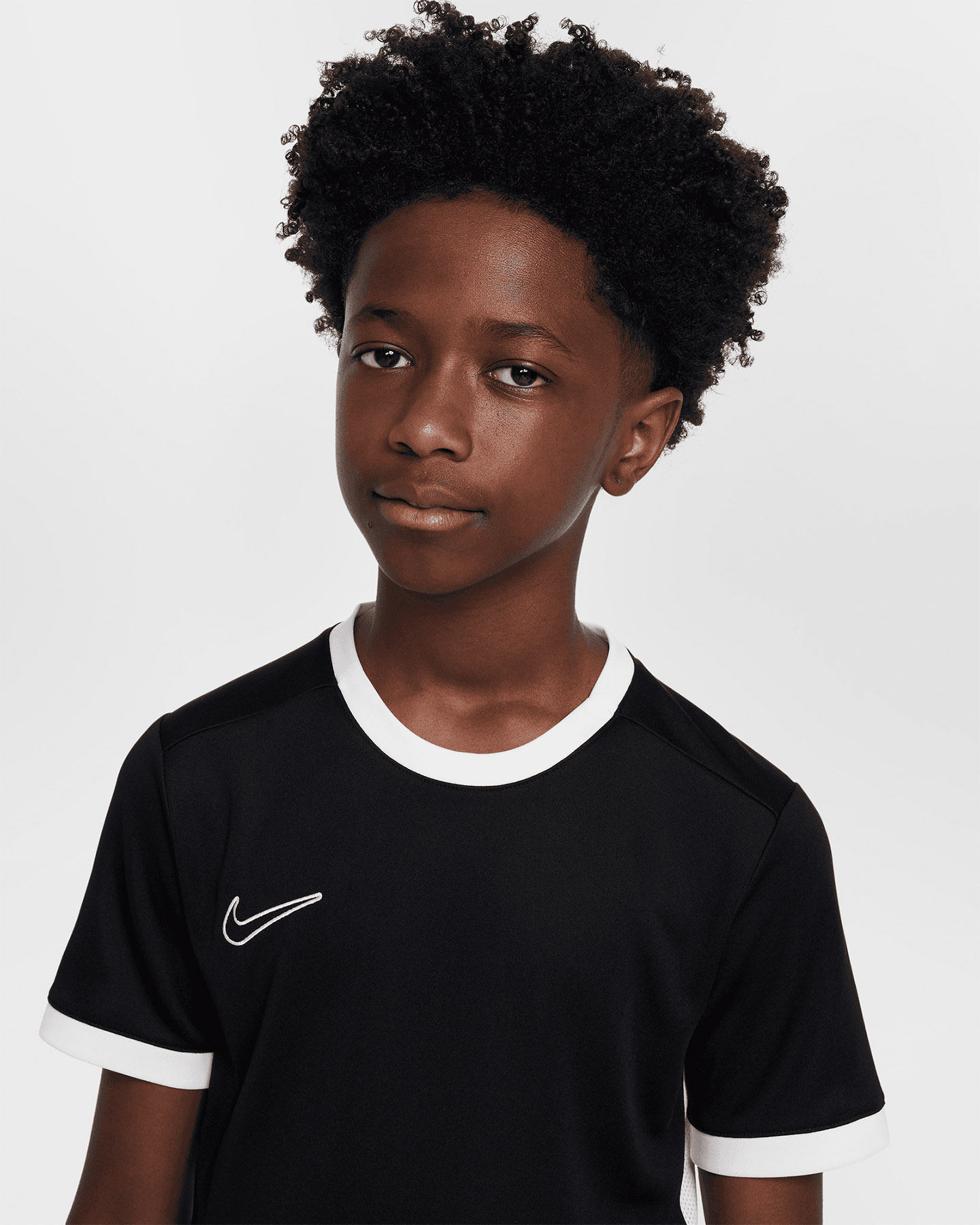 Futbalový dres Nike Academy 25 Jr HJ3716-010
