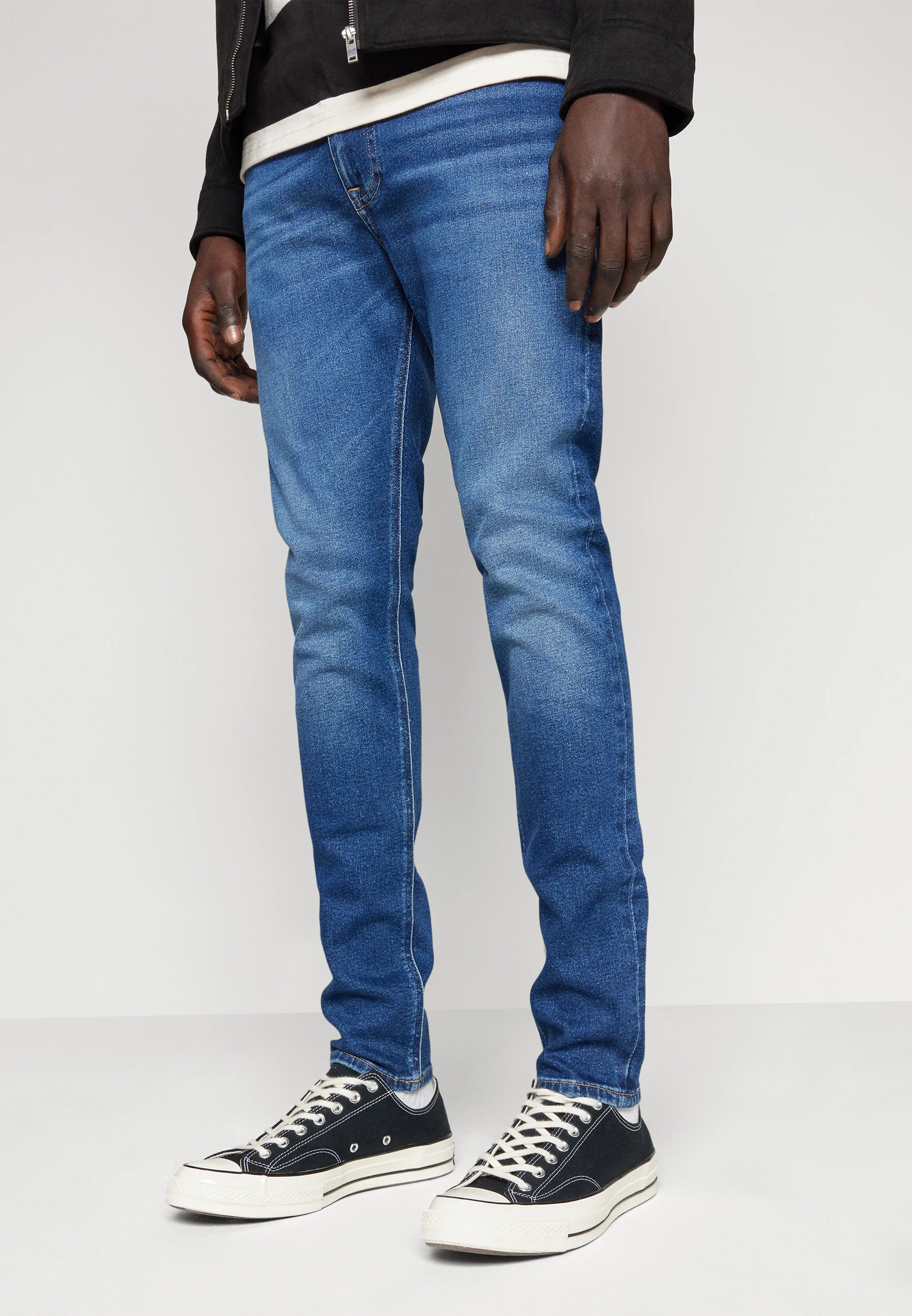 Tommy Jeans SIMON - Vaqueros ajustados