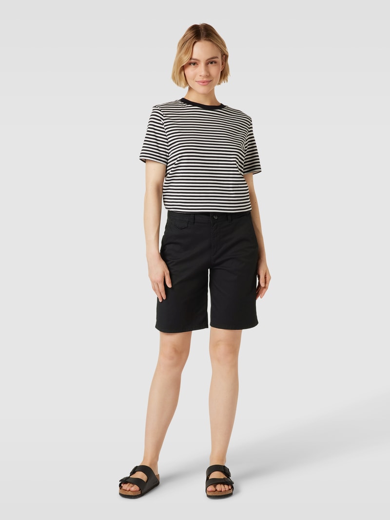Bermudas mit Eingrifftaschen in schwarz