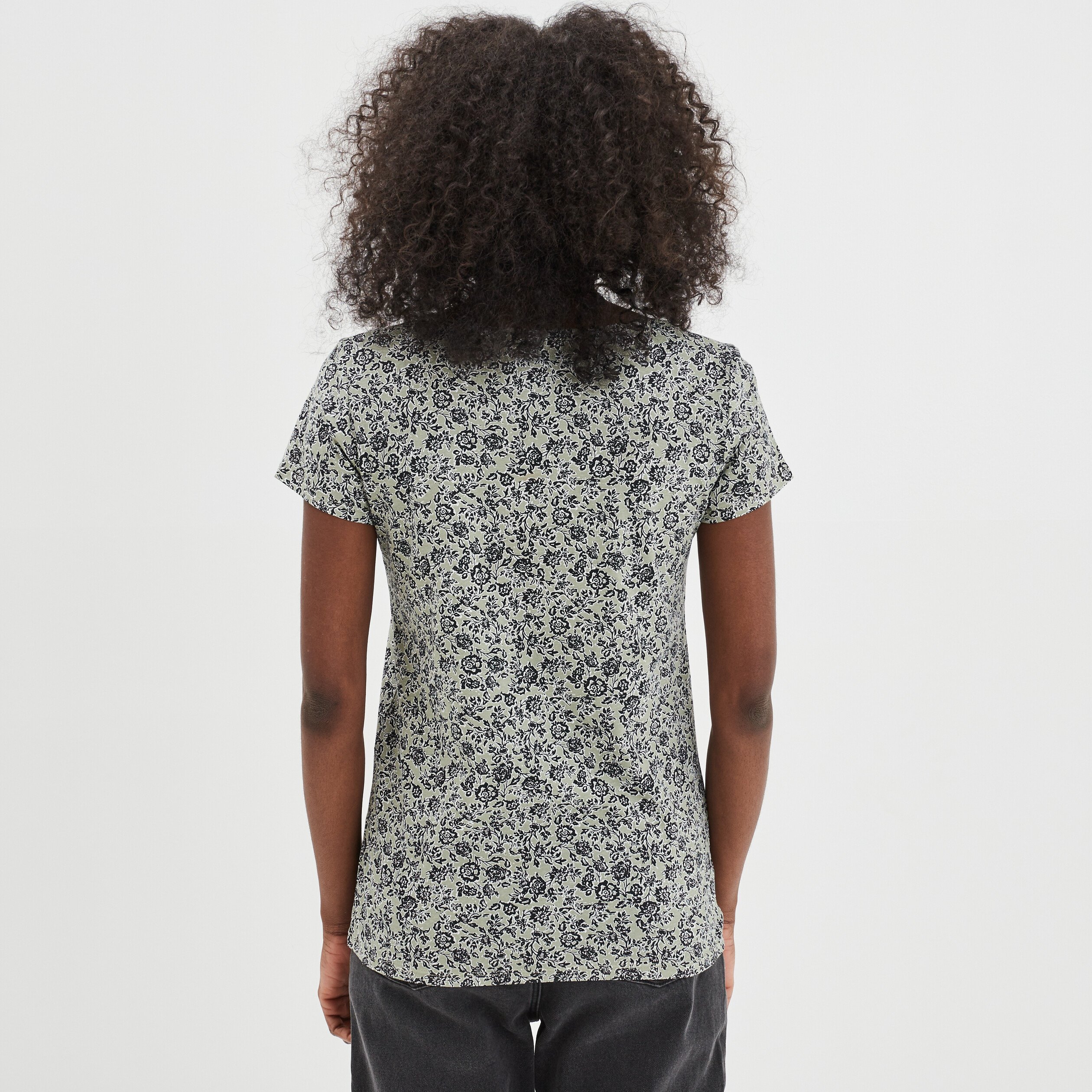 T-shirt imprimé coupe ajustée vert olive femme | La Halle