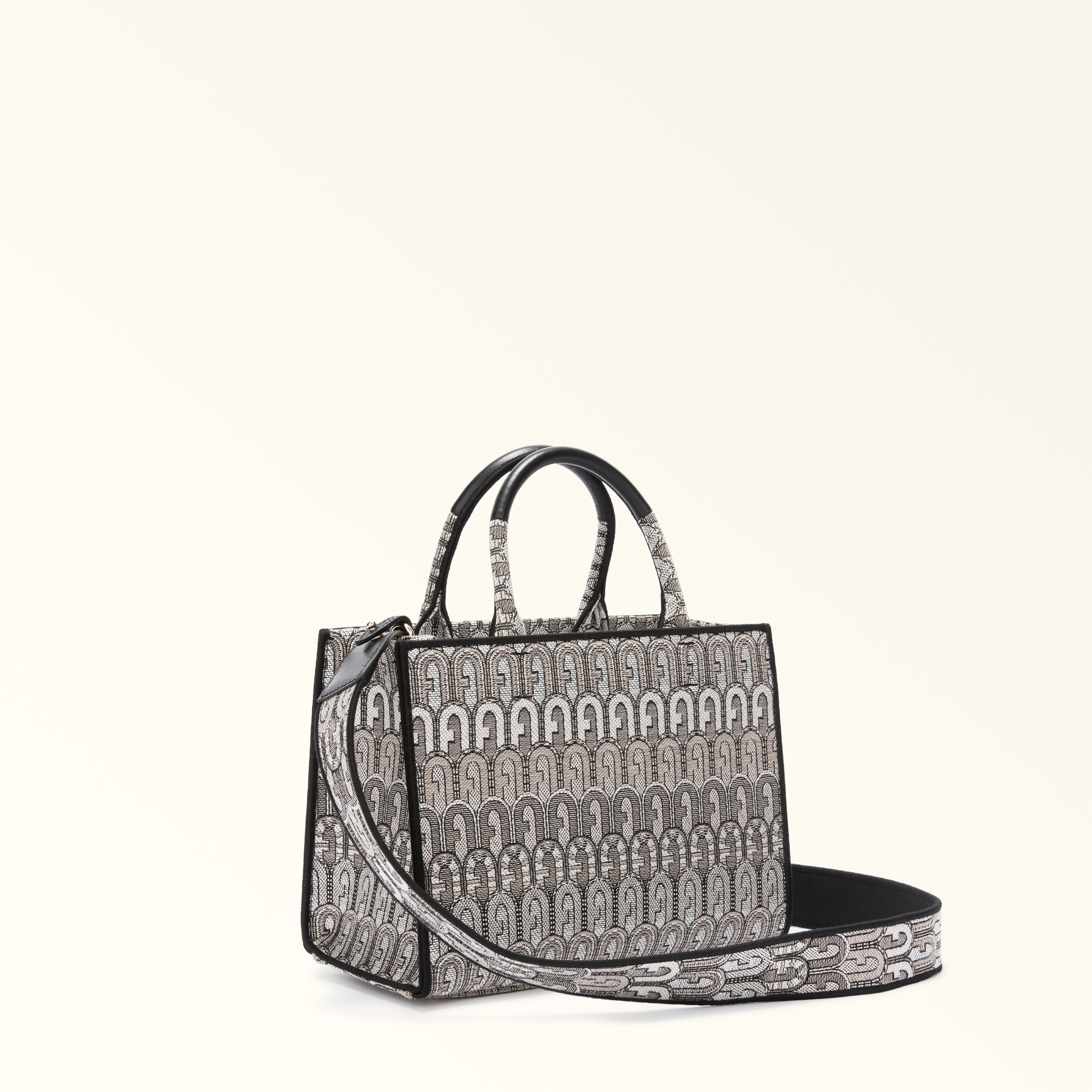 Opportunità a Furla