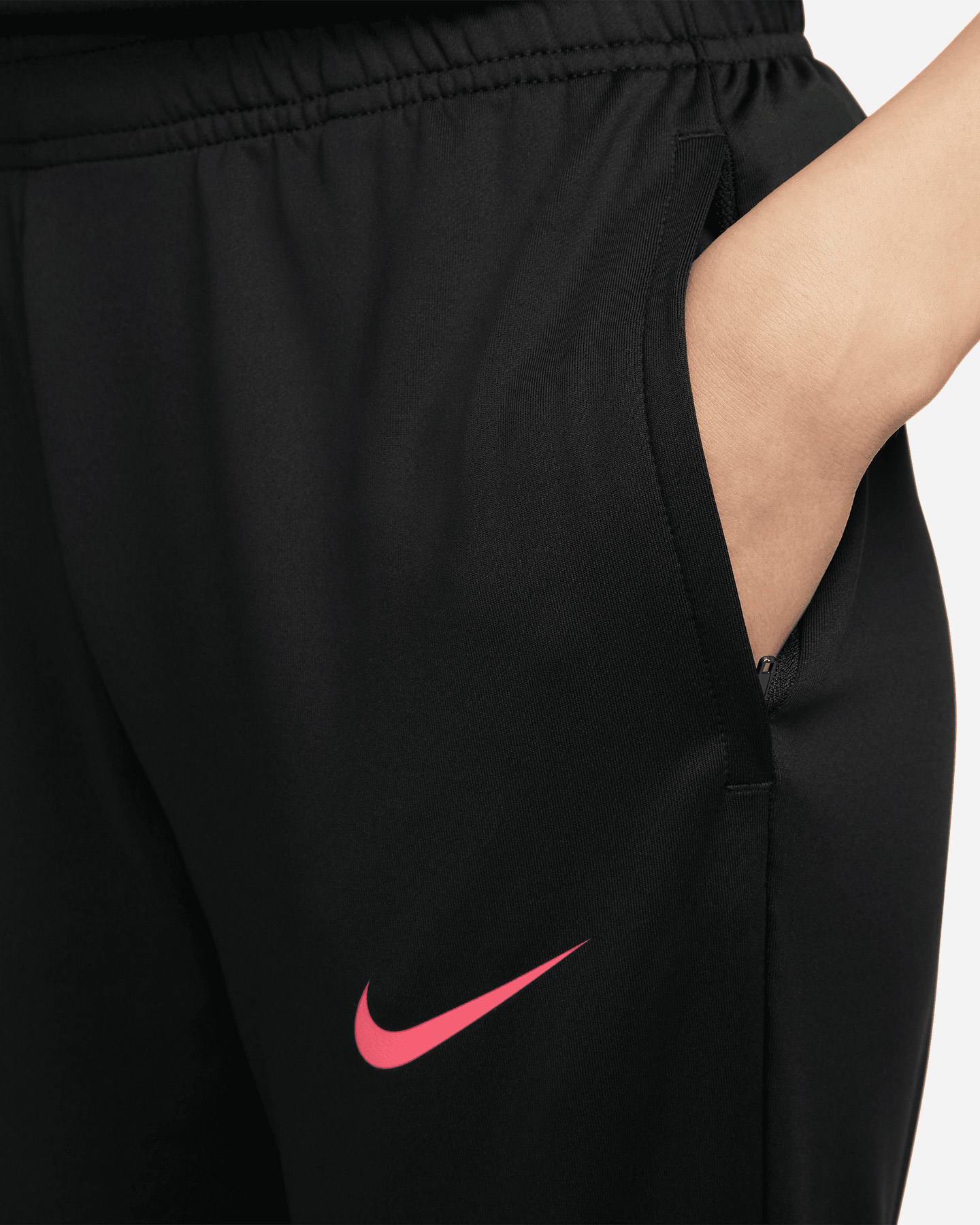 Spodenki piłkarskie Nike Dri Fit Strike W DX0496-011