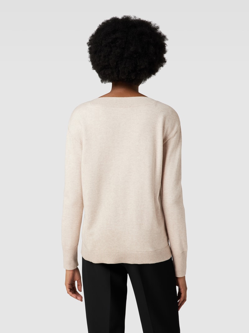 Strickpullover mit U-Boot-Ausschnitt in sand meliert