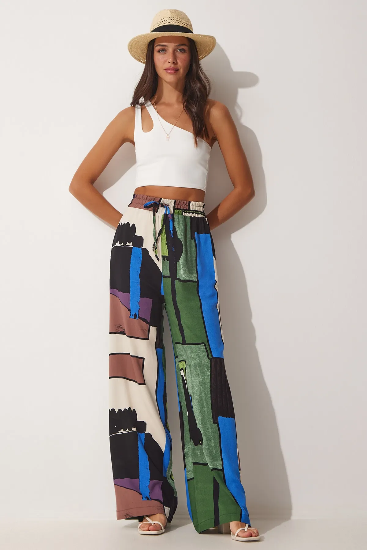 Happiness İstanbul  Damen-Sommerhose aus lockerer Viskose in Grün-Braun mit Muster MX00089
