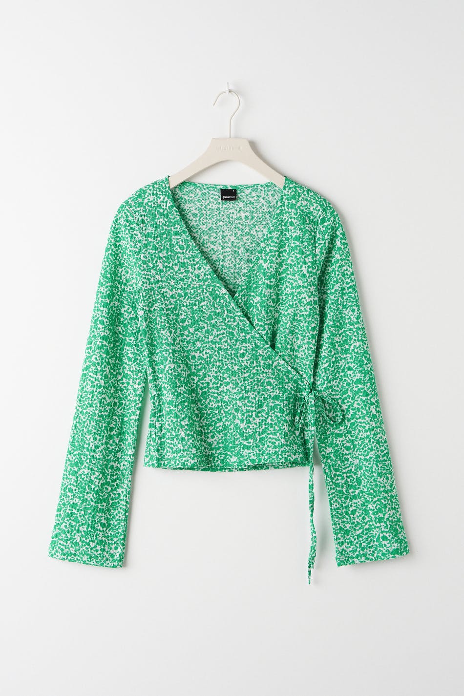Naomi wrap top