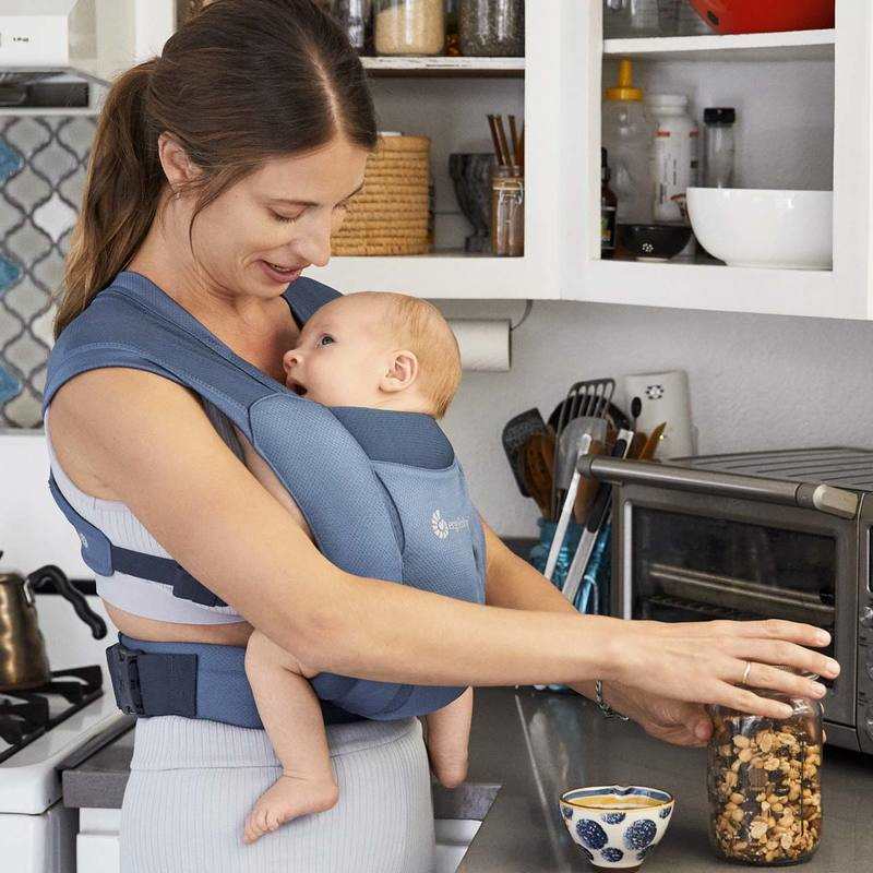 Porte-bébé Embrace soft air mesh bleu Ergobaby