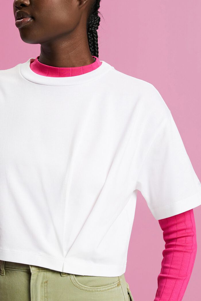 Verkürztes T-Shirt mit Rundhalsausschnitt