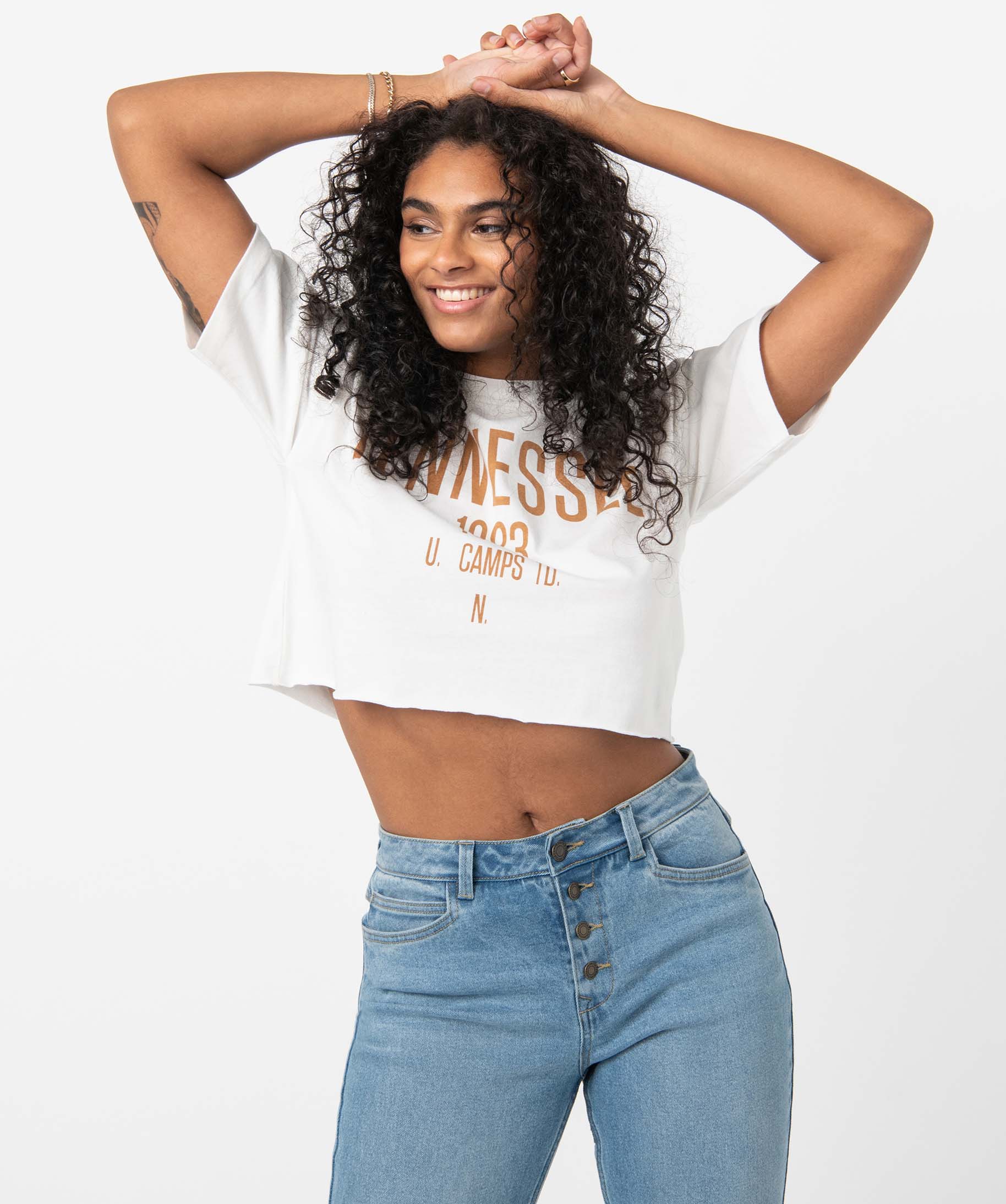 Tee-shirt femme coupe courte avec inscription – Camps United ecru | GEMO