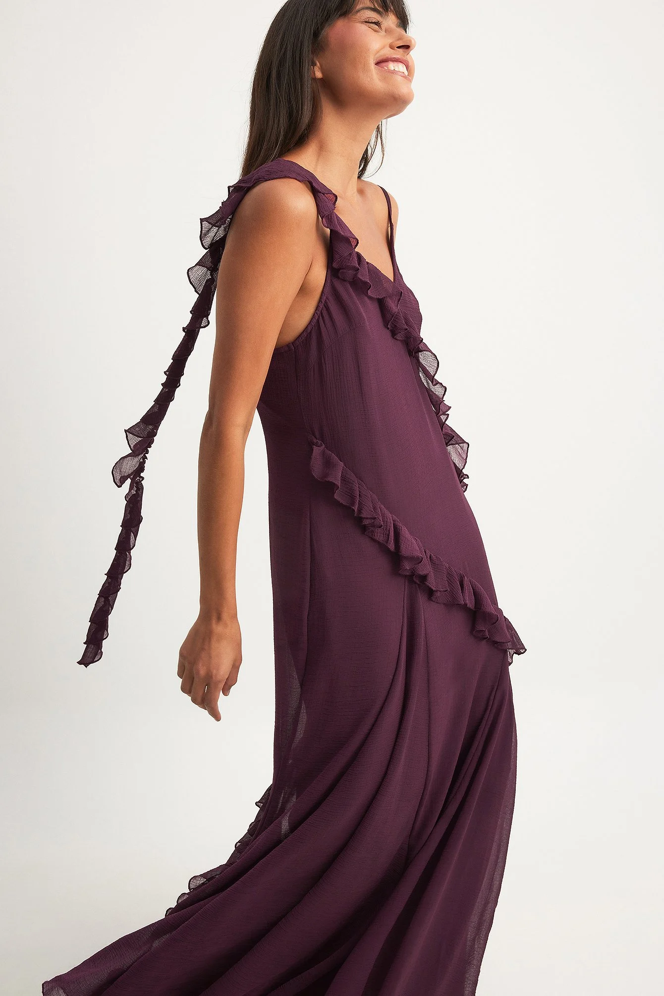 Maxikleid mit Rüschenbesatz aus Chiffon