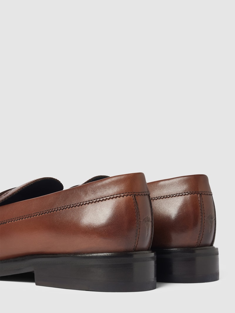 Loafers mit Label-Detail in dunkelbraun