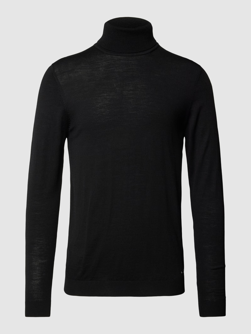 Rollkragenpullover im unifarbenen Design in schwarz
