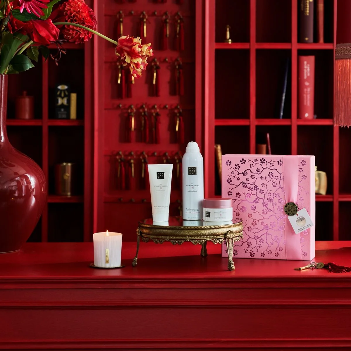 Das Ritual der Sakura – Mittleres Geschenkset 2024 – Cofanetto Corpo