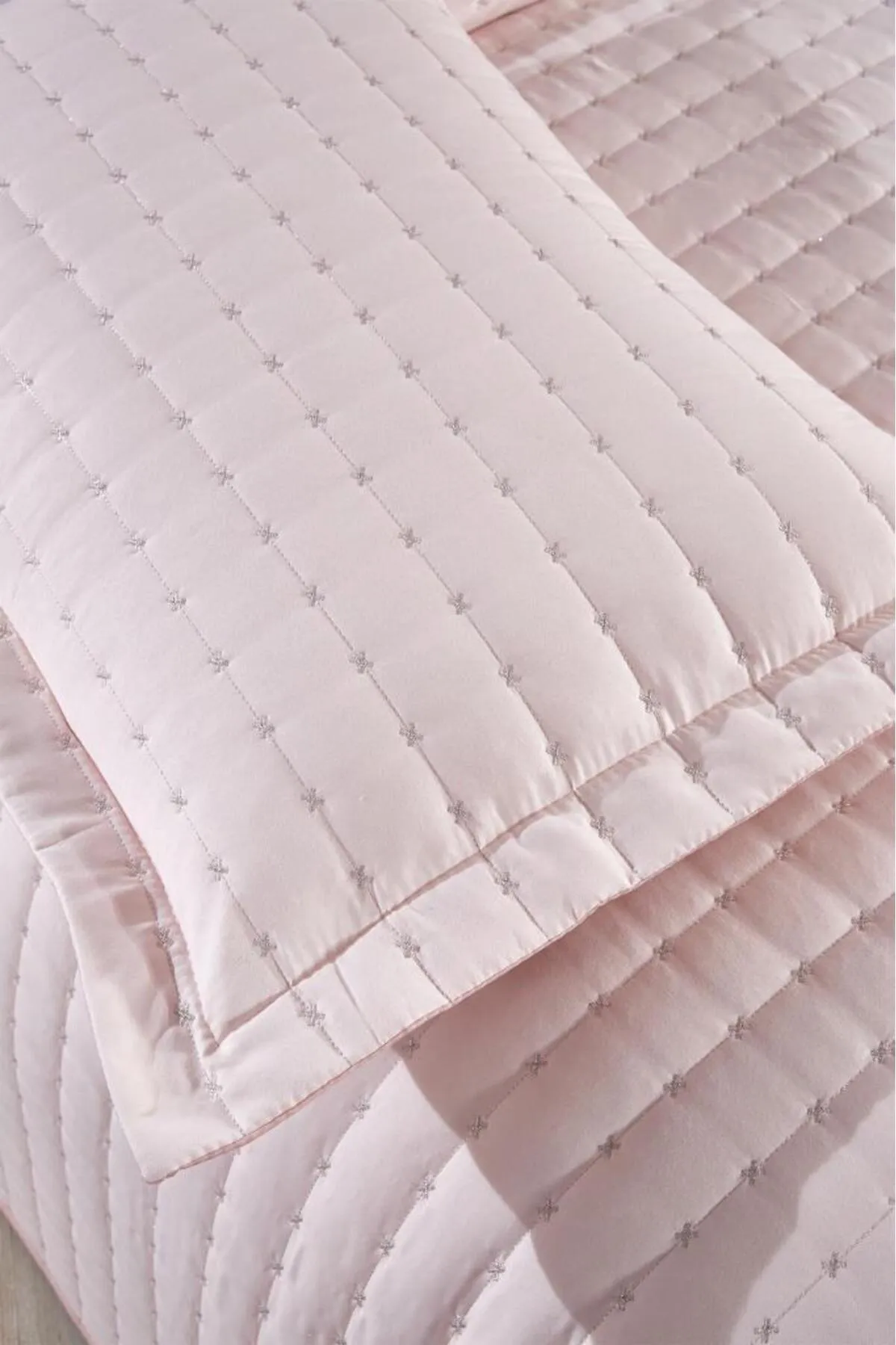 Çeyiz Diyarı  Gesteppte Tagesdecke „Dublin“ für Einzelbett, Puder