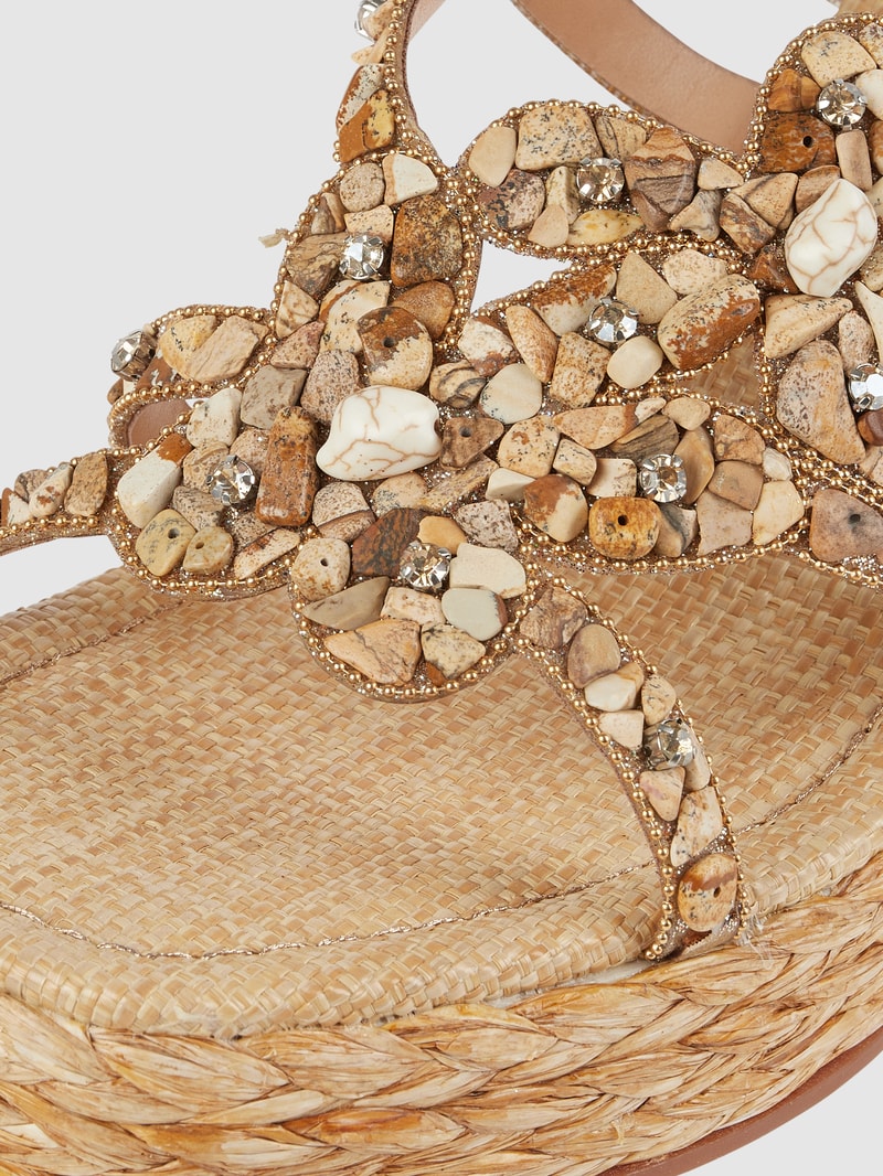 Sandalen in Flecht-Optik in sand