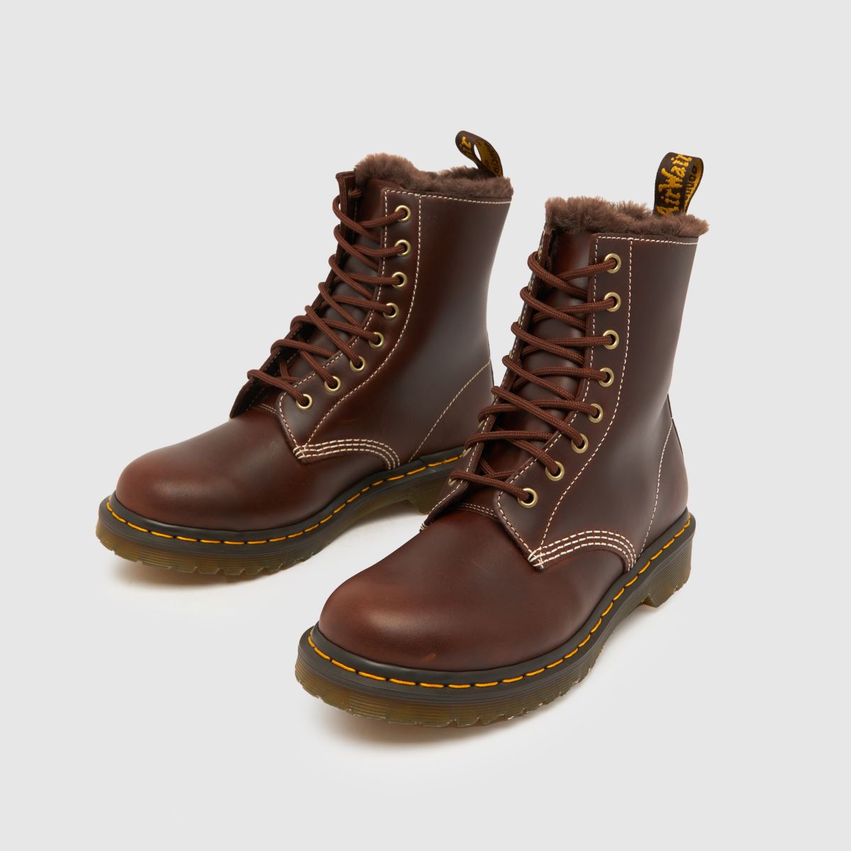 Dr Martens 1460 Serena – Bruna stövlar med pälsfoder