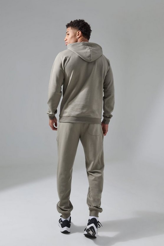 Man Active Tech Hoodie und Jogginghose