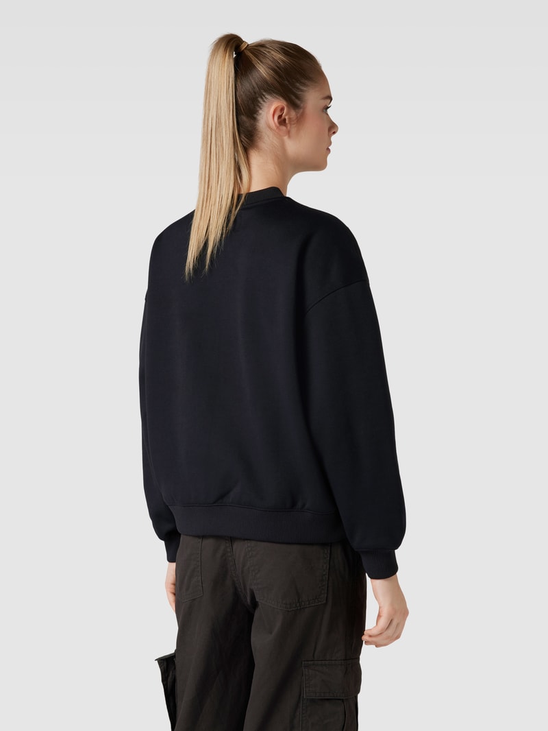 Sweatshirt mit Label-Detail Modell 'CHENILLE' in black