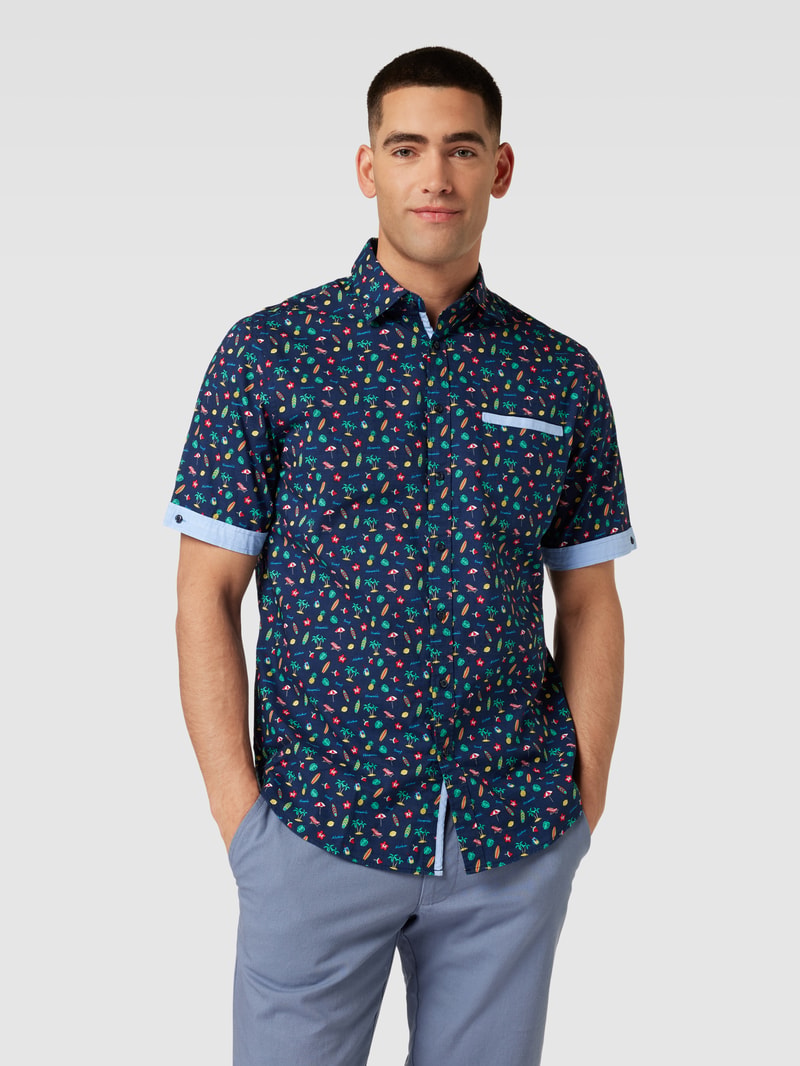 Freizeithemd mit Brusttasche in marineblau