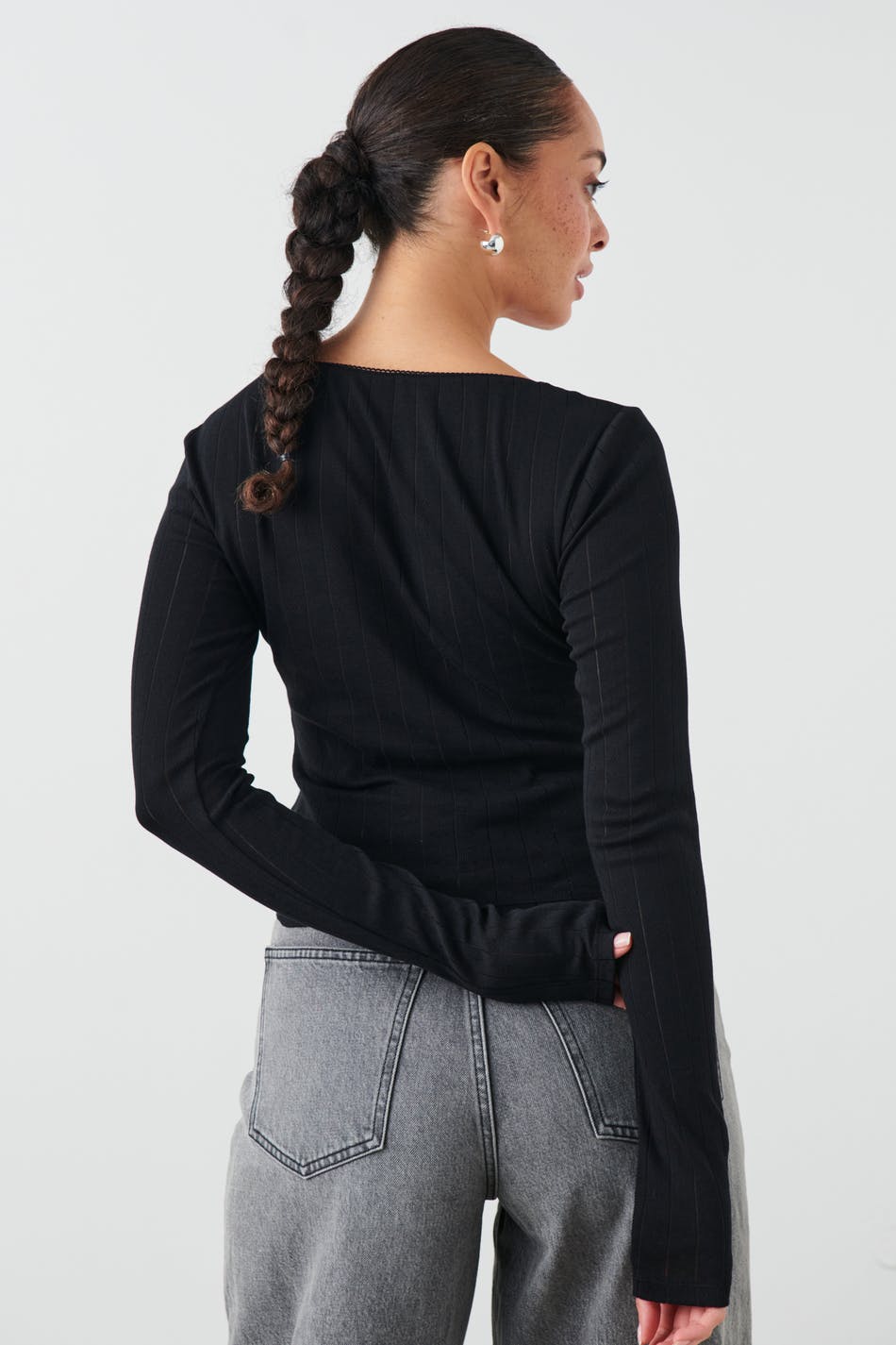 Pointelle bow top