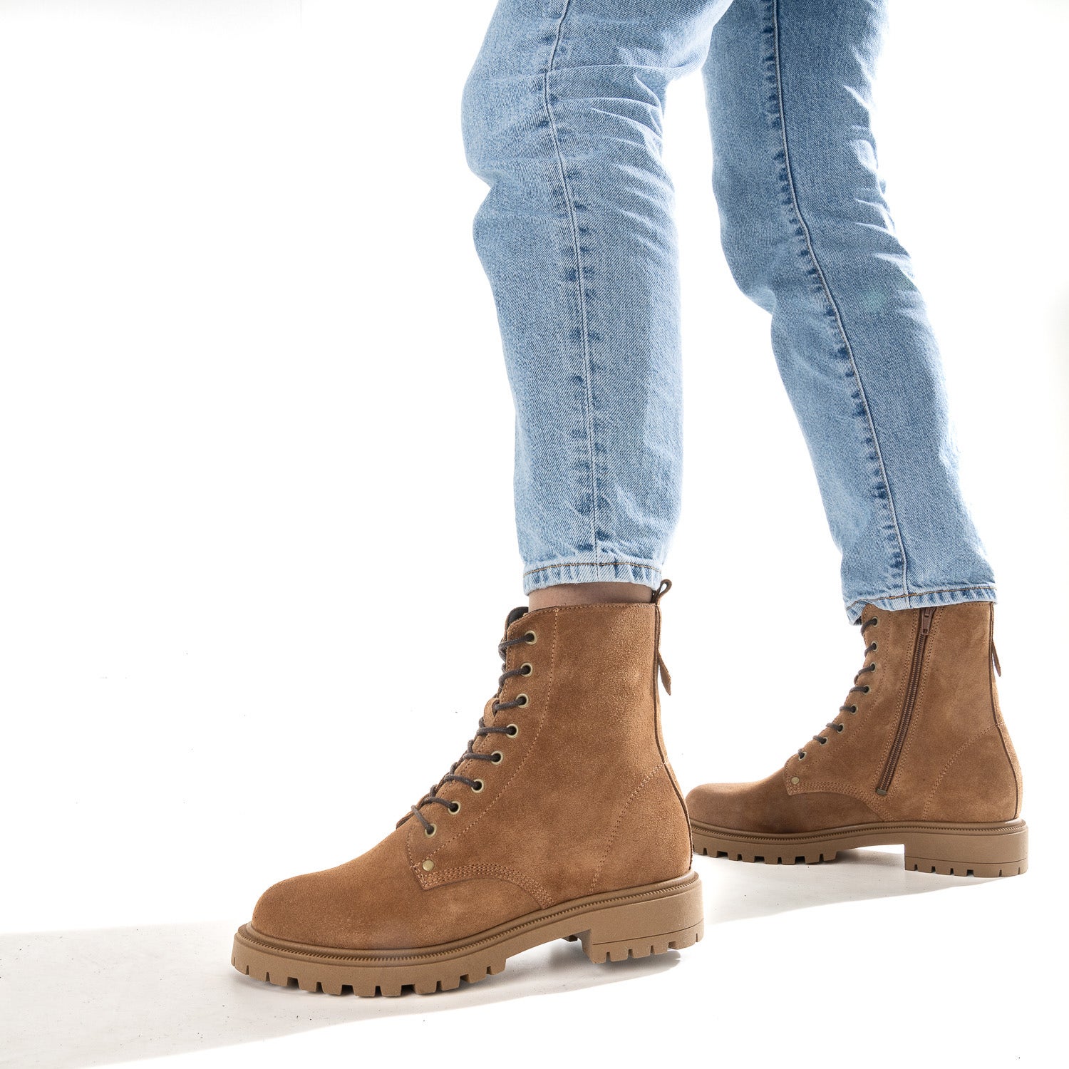 Boots cranté TEXTO en cuir camel