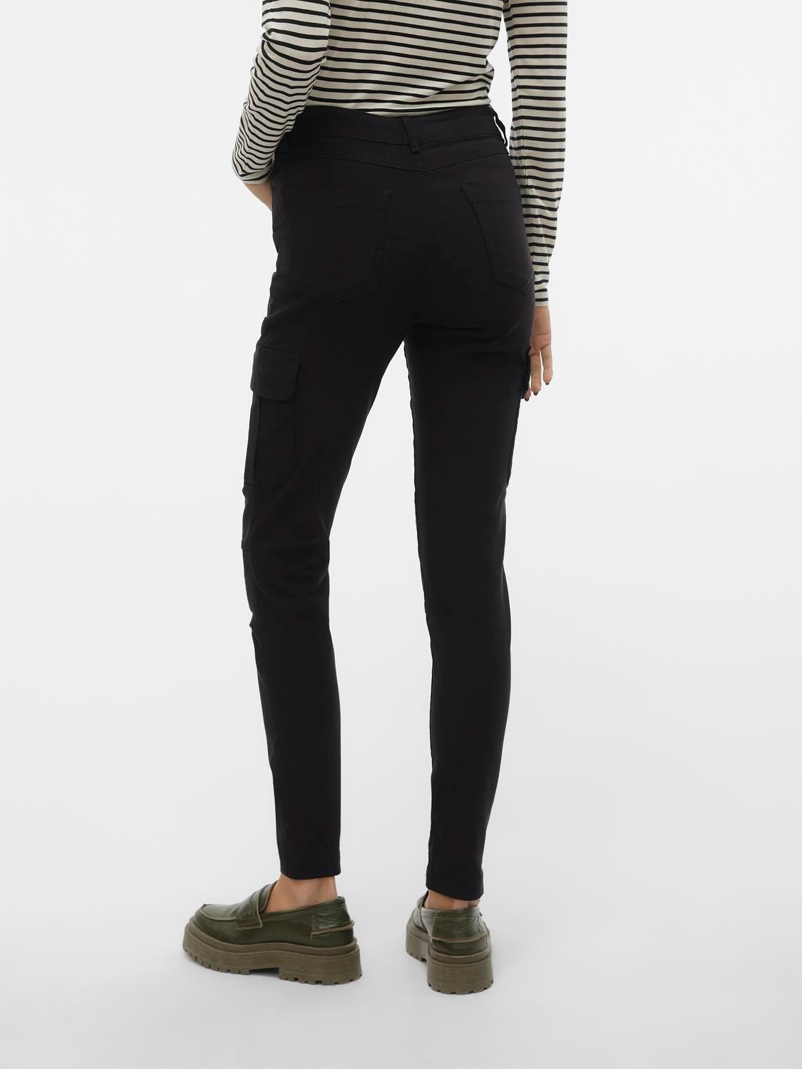 VMDEBBIE Mid Rise Cargohose