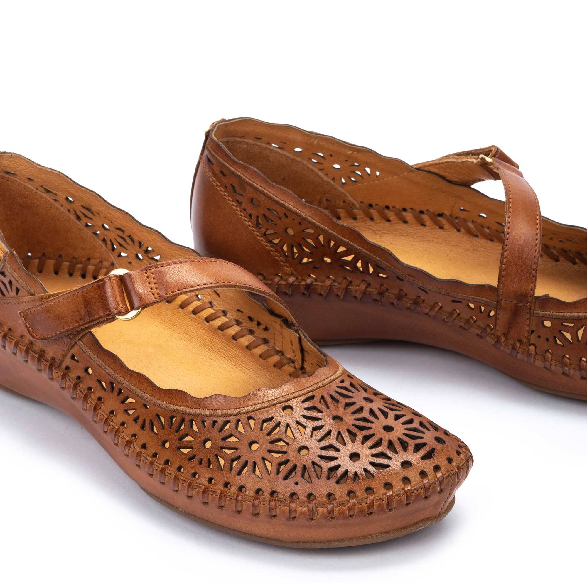 Baleriny damskie zapinane na rzepy - BRANDY
