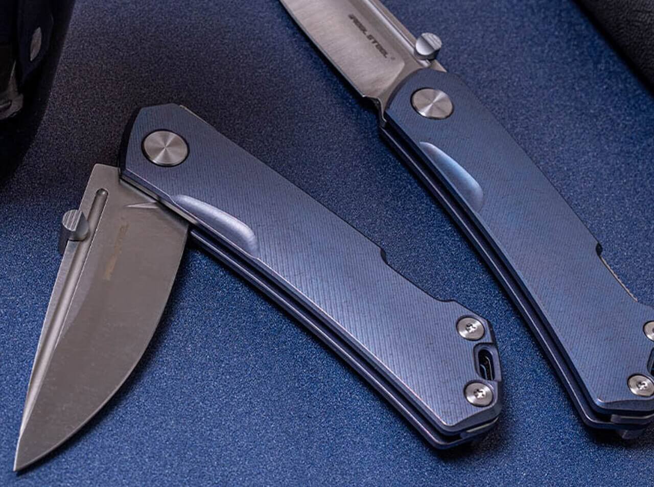 Luna Maius Titanium Slate Blue