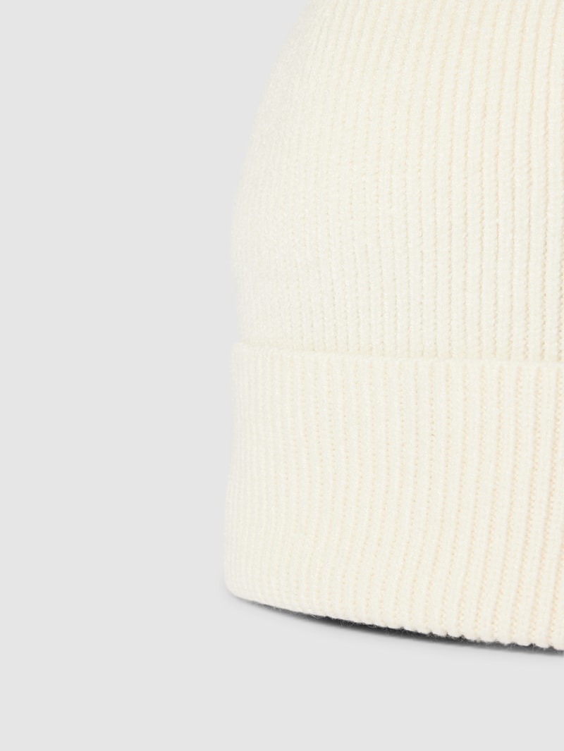 Beanie mit breitem Umschlag Modell 'ZENNA' in weiß