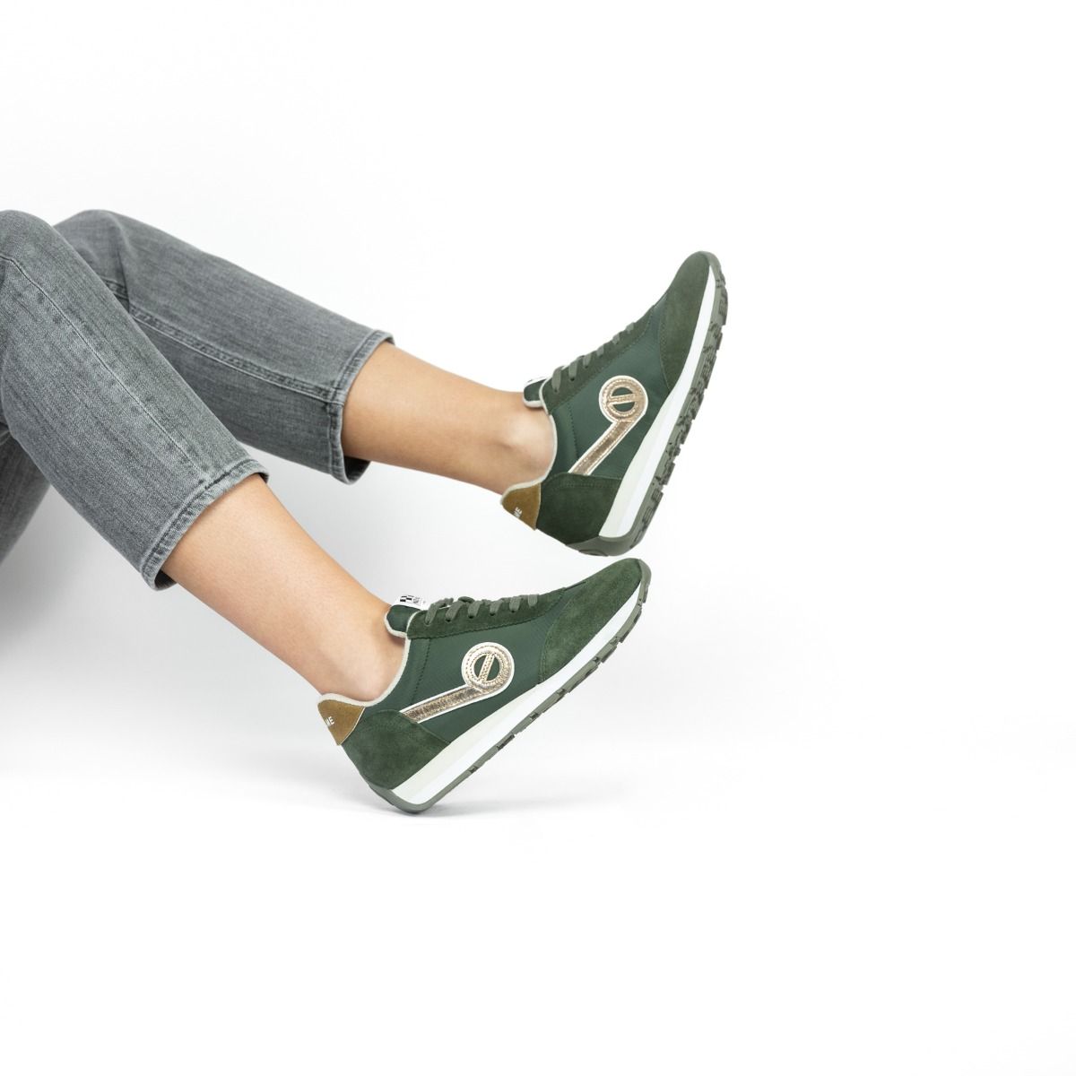 No Name  CITY RUN JOGGER SUEDE/CAMPER - kaki